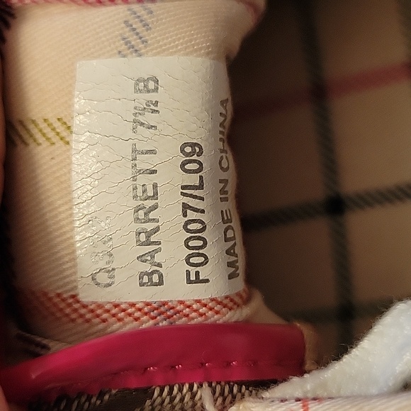 Coach Womens Size 7 1/2 B Width Barrett Sneakers Snug Fits Better With No Sock - Picture 8 of 9